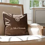 Les Villas D\'Arromanches, Teritoria 
