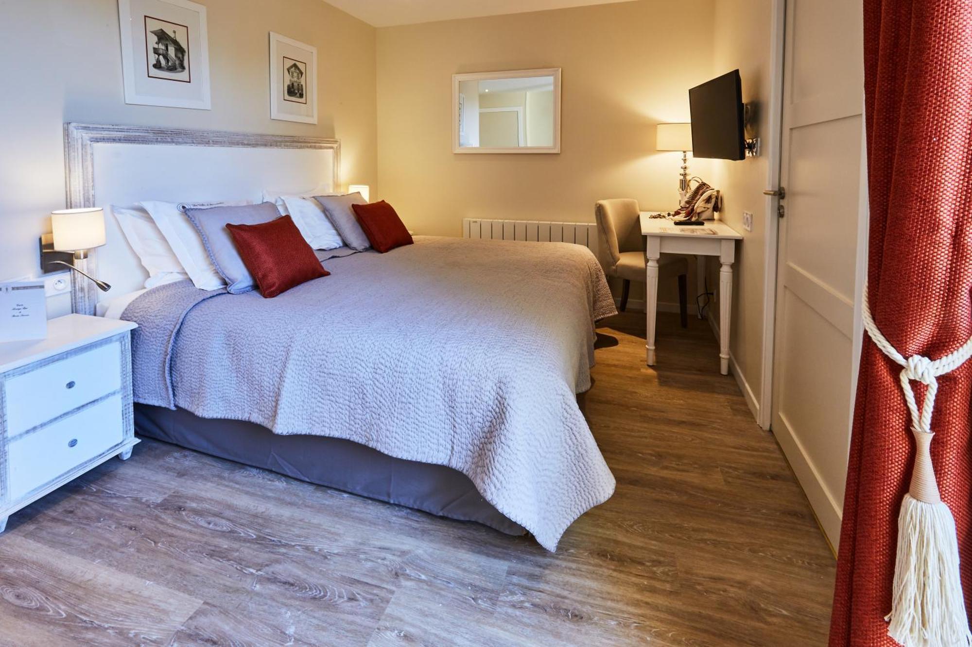 Les D'arromanches, Teritoria Hotel 4*